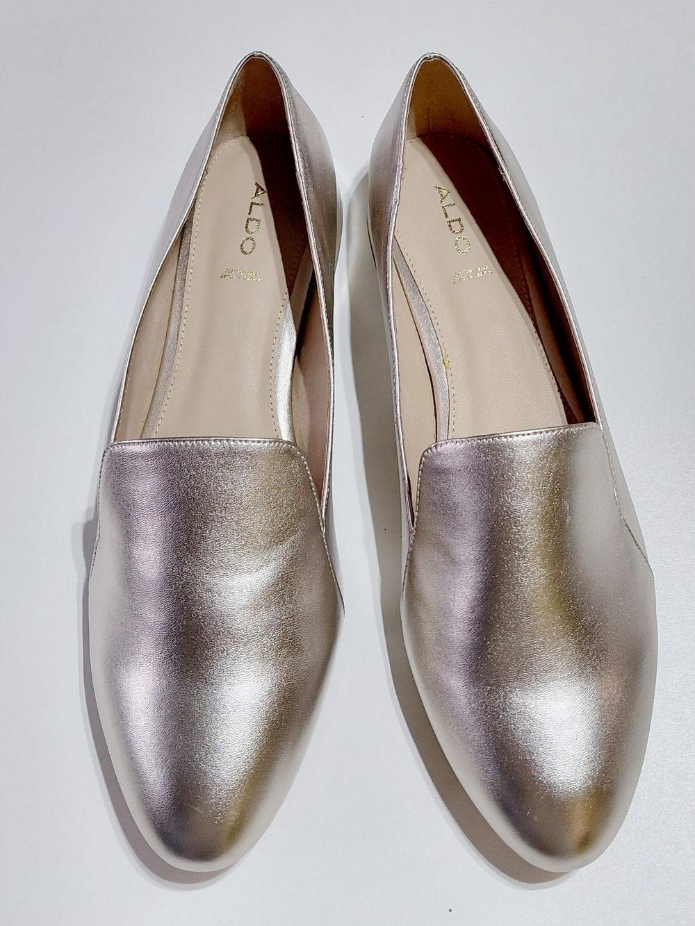ALDO Women's Riramma Metallic Gold Leather Slip-On Loafer Size 11